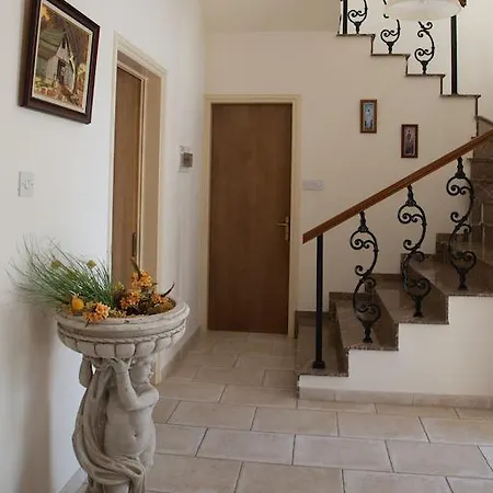 Villa Natasha Coral Bay