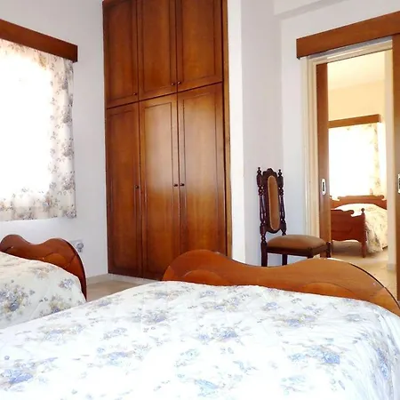 Villa Natasha Coral Bay